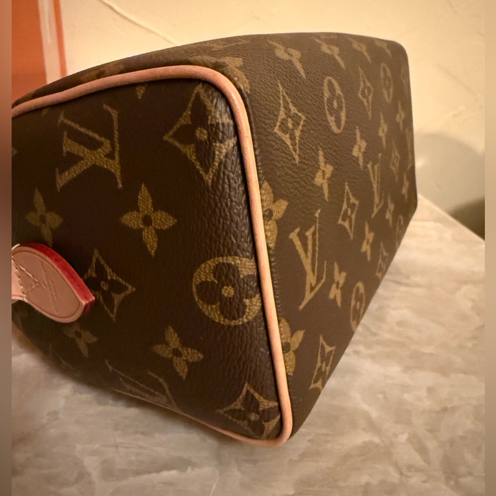Louis Vuitton Monogram Speedy Bandouliere  20 - Picture 8 of 12